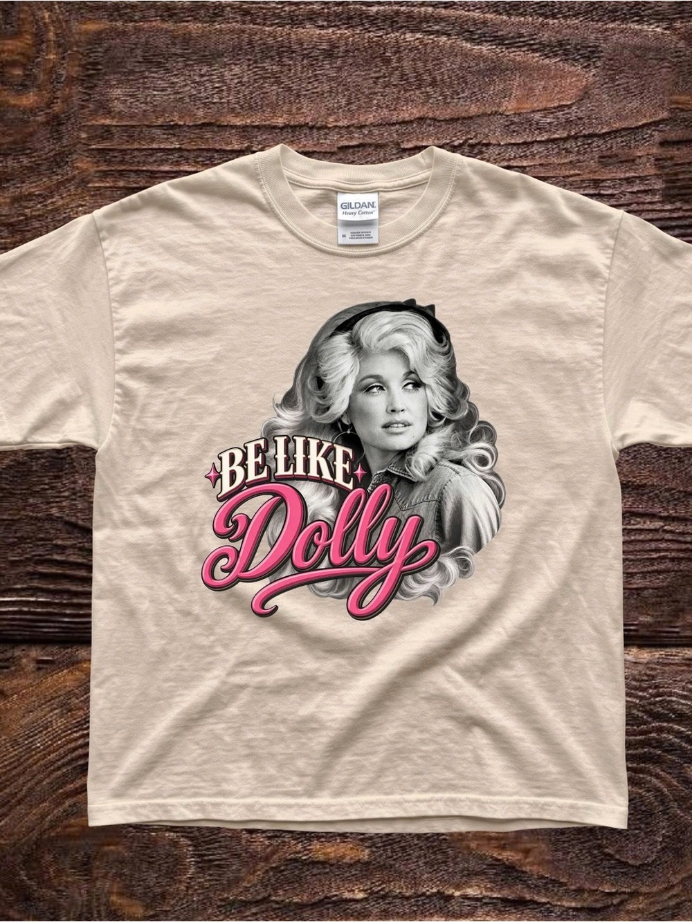 Dolly Parton Graphic T-shirt - Rip To The Queen of Country Music Legend